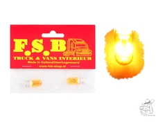 Set gelber Birnen mit Glasfu� in roter FSB Verpackung, daneben eine leuchtende Birne.