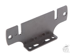 Schwarze Winkel Befestigung aus Metall mit Bohrl�chern zur Nachr�stung von Seitenleuchten.