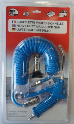 Set: Blaue Luftpistole mit Spiralschlauch und T-St�ck in Blisterverpackung.