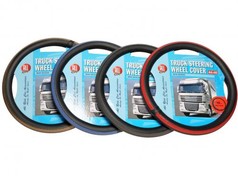 Verschiedene Lenkradschoner f�r LKW, schwarz mit roten, blauen und sandfarbenen Akzenten. F�r Lenkr�der 44-46.