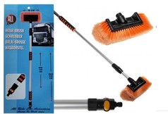 Teleskop LKW Waschb�rste mit ausziehbarem, silbernem Stiel und abnehmbarer, orangefarbener B�rste.
