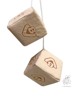 Beigefarbene Velour-W�rfel h�ngen an einer Schnur, mit goldfarbenem 