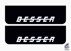 Ein Paar schwarze Schmutzf�nger mit wei�em "BESSER" Schriftzug.