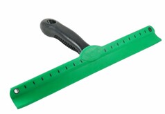 Gr�ner Vikan Scheibenabzieher mit weicher Gummilippe und schwarzem Griff.