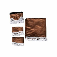 braun mit wei�en Bommeln