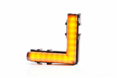 L-f�rmige Markierungsleuchte WINKEL BLACK mit leuchtender Neon-Optik und schwarzem Geh�use.