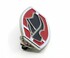TJ Pin Traesko Clog: Ein roter, schildf�rmiger Metall-Pin mit wei�em Rand und schwarzem Clog-Symbol.