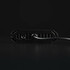 Schwarzer LED Blitzer "Dark Knight" mit robustem, geripptem Geh�use, Kabelanschluss und Befestigungspunkten.
