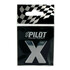 Ein 3D-Aufkleber des Buchstabens X aus gl�nzendem Chrom-Kunststoff in Verpackung mit Pilot Tuning Project Logo.