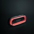 Strands LED Positionsleuchte mit schwarzem Geh�use und dunkler Linse, leuchtet rot mit markanten Linien. "strands" Logo.